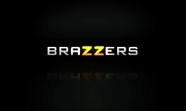 Brazzers - Milfs automatisk store - (Alana Cruise) - Afbryd aldrig mors tid
