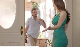 Niegrzeczne Ameryka - Lexi Luna dostaje fiuta od jej syna' przyjaciel podczas imprezy wściekłości na zewnątrz