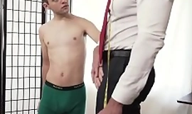 Zreli mišići srebrni tata kilogrami vruće mladi twink dečko tvrdo-FUNSIZEBOYS xxx video