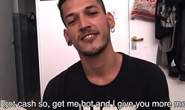 Fiatal Skinny Latino Fiú Fizetett Cash To Fuck Stranger POV