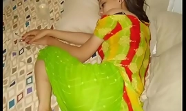INDIAN GIRL @ TELEFON GANDI BATAIN - YouTube