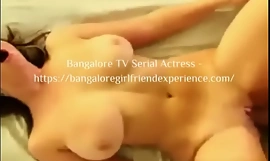 zkušený Jih Ind Herečka téměř Bangalore - xxx bangalská přítelkyně zkušenost porno film
