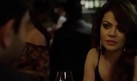 TV pelakon Shweta Gulati senyuman adegan dari webseries