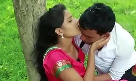 desi bhabhi seks z chłopcem w parku