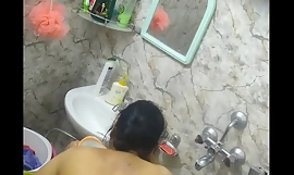 德西 印度 阿姨 洗澡