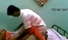 Intialainen vittuun elokuva tyttö eroottinen juttu b intohimo poika ystävän kanssa