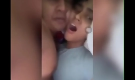 India adolescente chica uña dura viral video