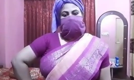 Desi aunty sex talk, Didi trains for despondent fucking