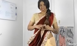 Geile Lilie Südindische Schwägerin Rollenspiel mit Tamil Dirty Talking