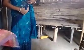 Sky Blue Saree Sonali Fuck in clear Bengali Audio ( Resmi Video Oleh Localsex31)