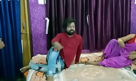 Индијски бенгалски тетка секс посао код куће! Најбољи индијски секс са прљавим аудиоом