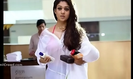 Tamil színésznők akik megmutatnak melltartót