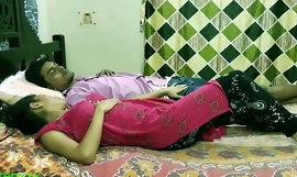 Hawt indiër vrouw en breekbare echtgenoot knop dapper nehi hota betrapt met respect om bij te brengen cam