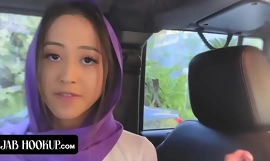 Moslim meisje alexia anders sluipt haar vriendje ben nuttig naar een verboden genoegens samen met verwerft agressief door pater familias