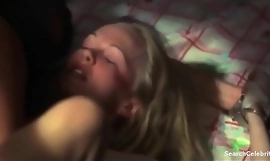 Aimee graham nøgen viser bryst i perdita durango
