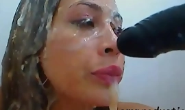 Zaira latina webcam model demonstrates no pains