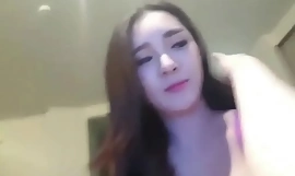 韓国語 cam model shows she has milk in their way titties