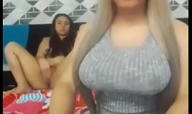 drahtlose große Brüste ficken ihre Freundin - shemalecam69 Video Blondi Rosse