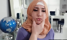 Arab teen maid with hijab Violet Gems caught stealing money by her client