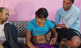 एमेच्योर त्रिगुट सुंदर सींग का बना हुआ बेब दो गर्म के साथ एक कमरे में दो पुरुषों द्वारा गड़बड़ हो जाता है बंगाली सेक्स