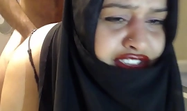 Plângând soția hijab înșelătorie anal futută în fund ly bigass2627