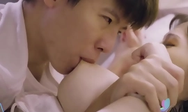Taiwanesisches Baby Xu Xiaoxin und ihr Stiefbruder sind endlich fasziniert, nachdem sie ihn jahrelang mit ihren riesigen Titten veräppelt hat