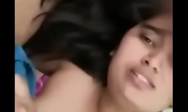 Swathi naidu blowjob dengan tambahan mendapat fucked oleh teman lelaki di atas katil