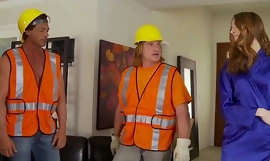 Whiteghetto saleable housewife gangbanged by construction workers