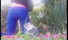 OUTDOOR PLESURE AND WET PUSSY! pee underneath secure my leggins in a recall c raise parkland