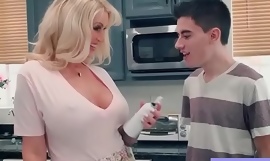 Hardcore Sex Action Round Big Round Boobs Housewife (Ryan Conner) clip-19 clip1